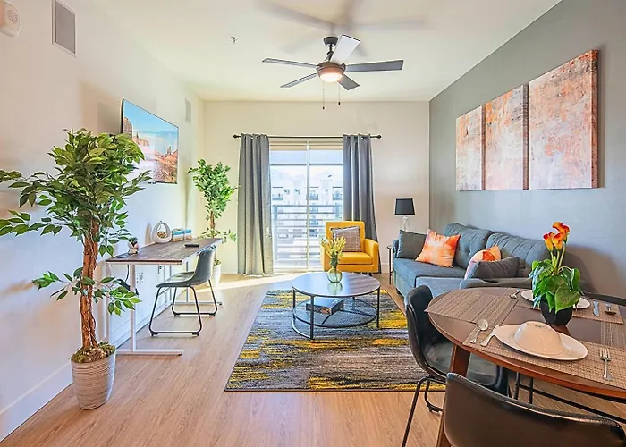 Near Mayo Rooftop Deck Heated Pool Hot Tub Apartament